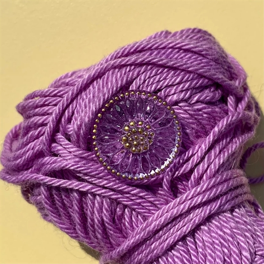 SOLSIKKEKNAP - SYREN fra Fine Detail